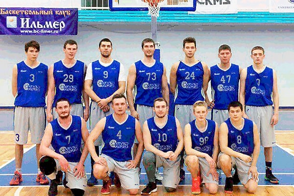 Баскетбольная команда КМЗ на турнире Кубка ректора НовГУ